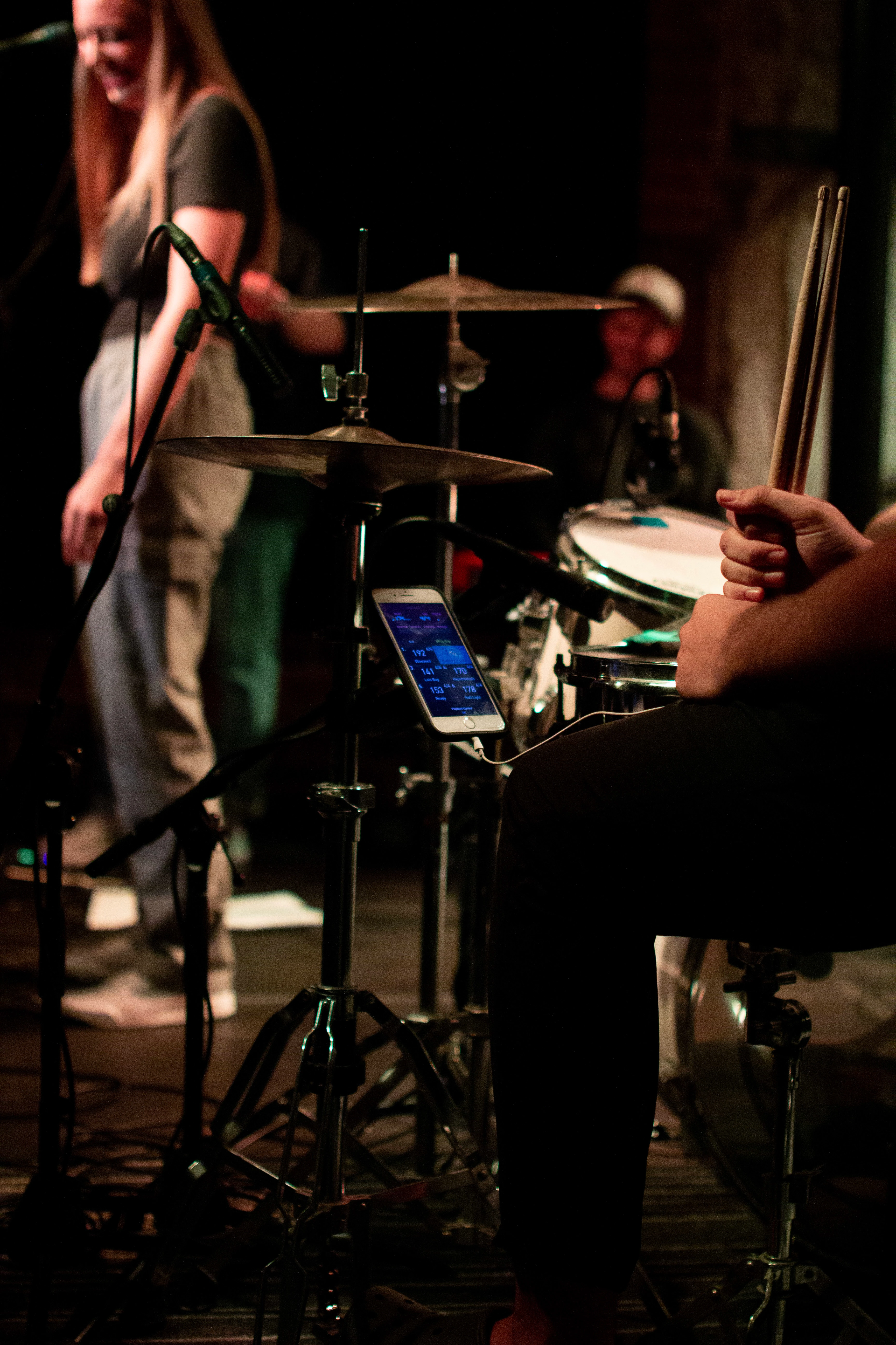 Picture of a drummer's metronome app during a concert